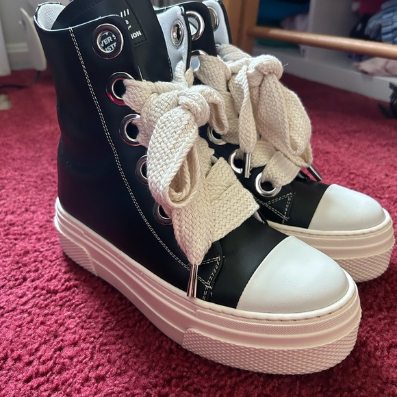 Shoes Cristian Zerotre Shoes Worn Once Size 8 Is 39 Eu Poshmark